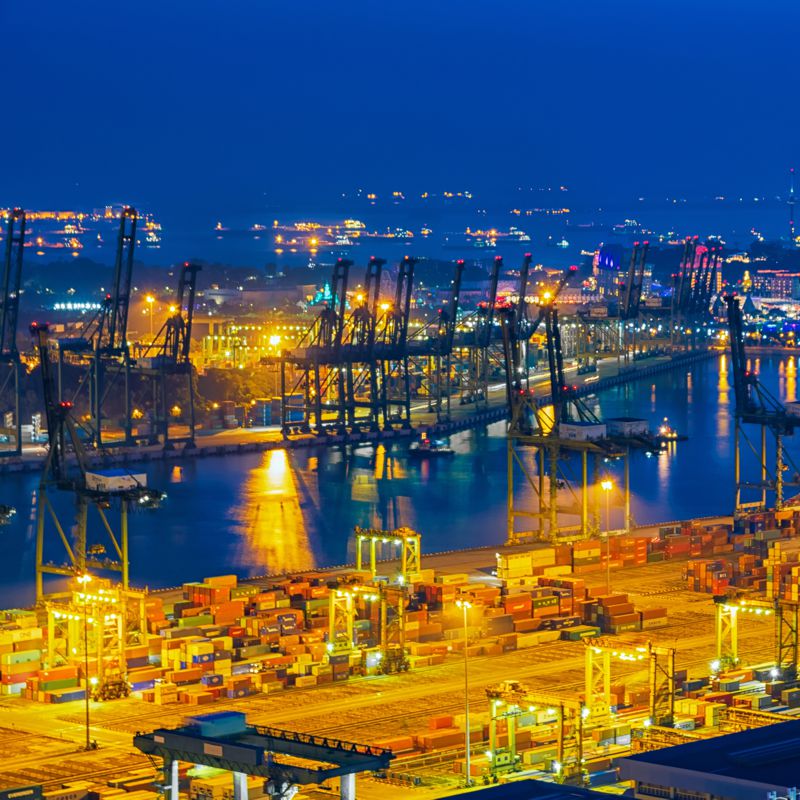 Port of Montreal dockworkers launch partial unlimited strike